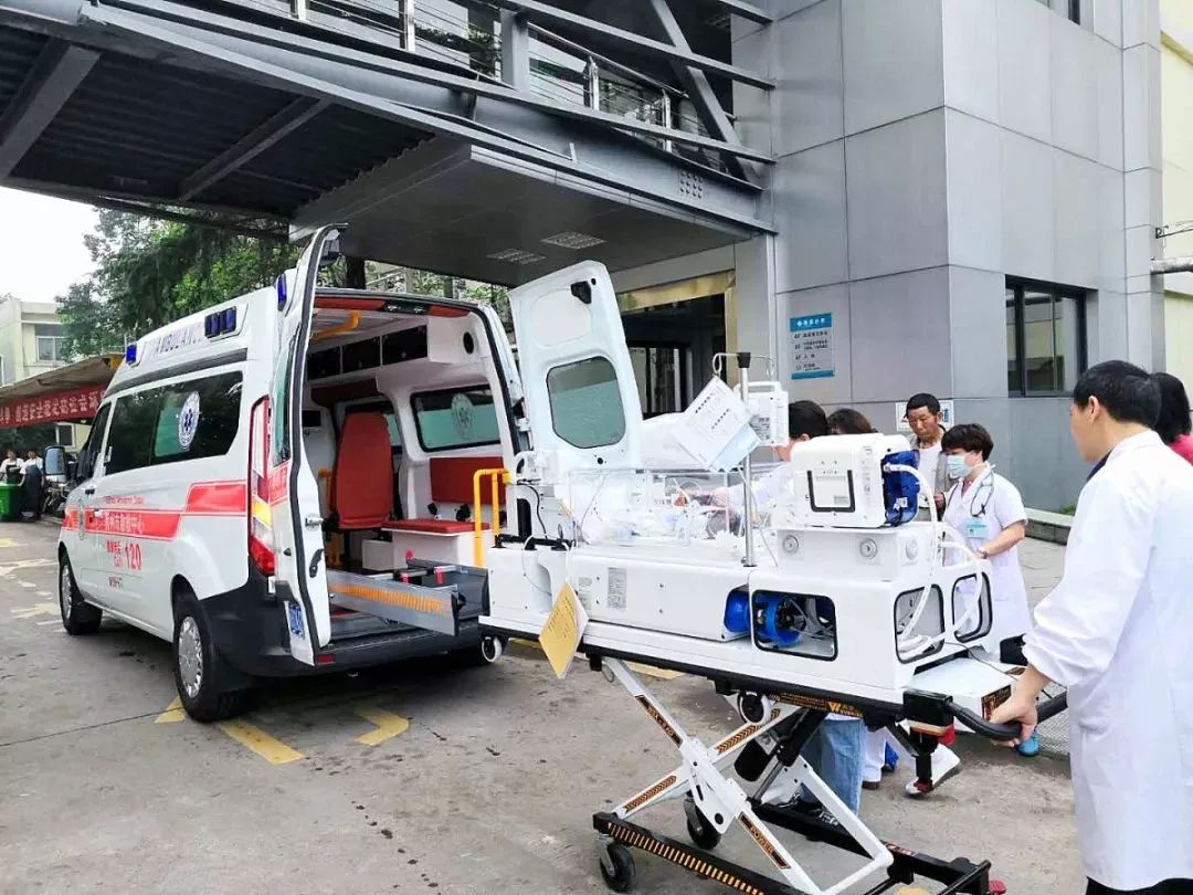 蓬安县长短途救护车转院